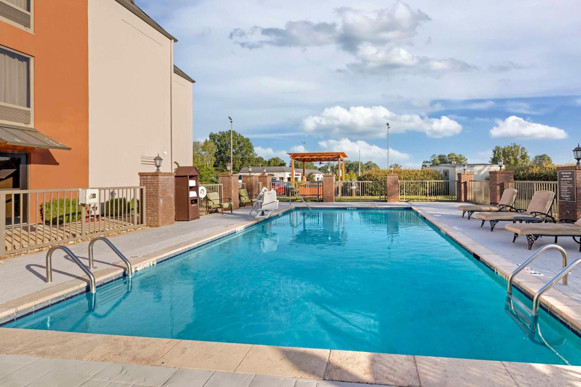 Best Western New Albany Kültér fotó